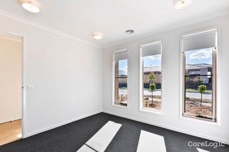 Property photo of 65 Landing Avenue Doreen VIC 3754