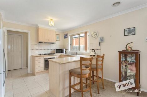 Property photo of 45 Wakenshaw Crescent Pakenham VIC 3810