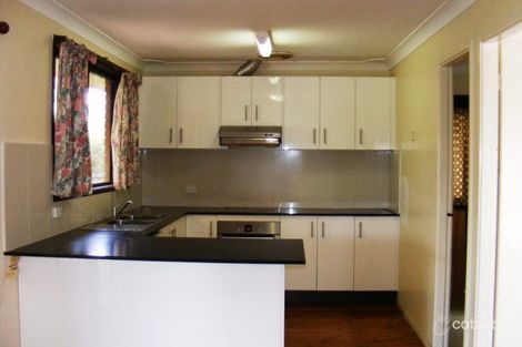 Property photo of 21 Owen Stanley Road Glenfield NSW 2167
