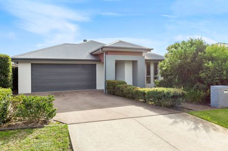 17 Glider Ave, Fern Bay, NSW 2295