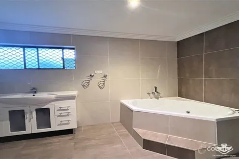 Property photo of 20 Warrington Street Robertson QLD 4109