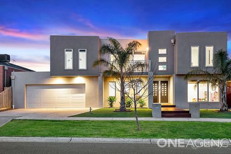 Property photo of 12 Flinders Street Taylors Hill VIC 3037