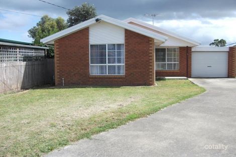 1/23 Schmitt Ct, Whittington, VIC 3219