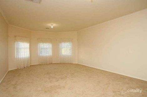 Property photo of 18 Stretton Place Wyndham Vale VIC 3024