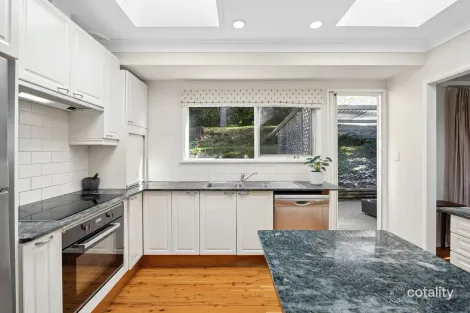 Property photo of 26 Bayview Place Bayview NSW 2104