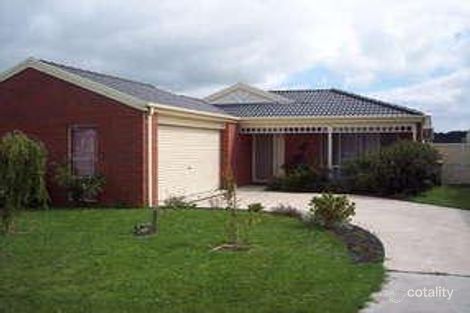 9 Ross Cres, Skye, VIC 3977