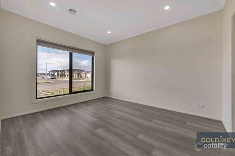 Property photo of 20 Polly Parade Tarneit VIC 3029