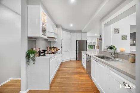 Property photo of 32 Warradale Road Silverdale NSW 2752