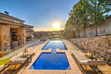 Property photo of 5 Robin Rise Beaconsfield VIC 3807