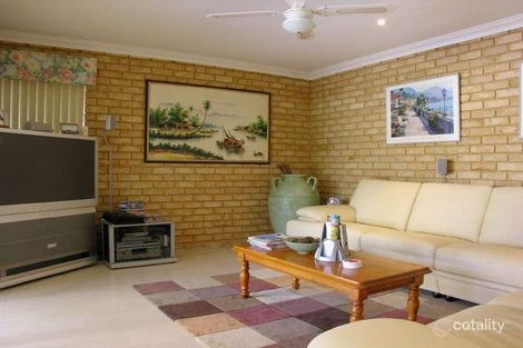 Property photo of 81 The Crest Woodvale WA 6026