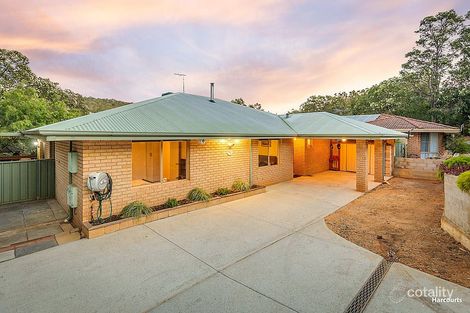 Property photo of 32 Jade Street Mount Richon WA 6112