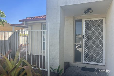 2/6 Eugenia Ave, Rothwell, QLD 4022