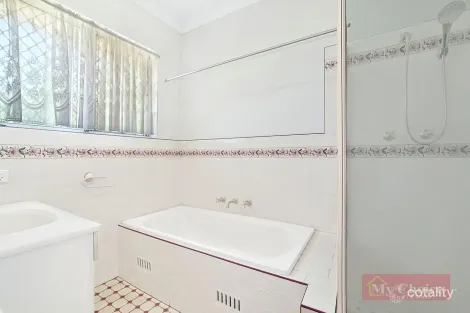 Property photo of 385A Elizabeth Drive Mount Pritchard NSW 2170