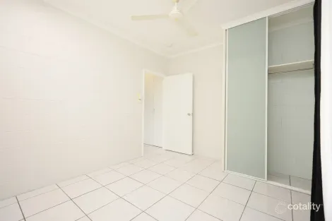 Property photo of 1/144 Robert Road Bentley Park QLD 4869