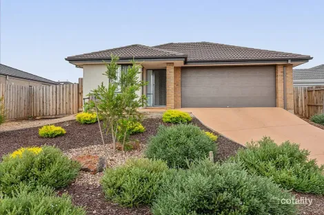 Property photo of 15 Hinkler Crescent Brookfield VIC 3338