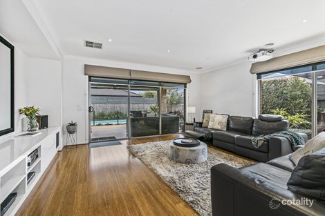 Property photo of 2 Tarcoola Way Sandhurst VIC 3977