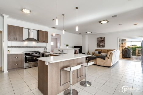 Property photo of 7 Sheldon Drive Berwick VIC 3806
