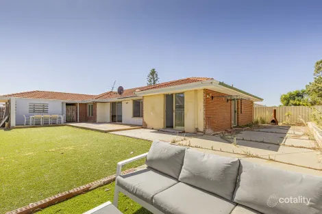 Property photo of 31 Twilight Circuit Ridgewood WA 6030