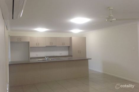 Property photo of 1/2 Wentworth Place Glen Eden QLD 4680