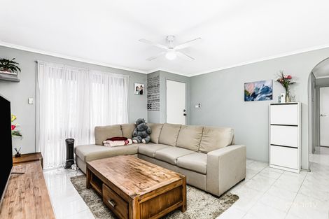 Property photo of 8/16 Benghazi Street Bossley Park NSW 2176