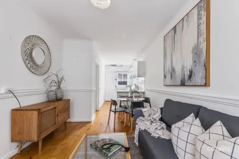Property photo of 2/263 Tapleys Hill Road Seaton SA 5023