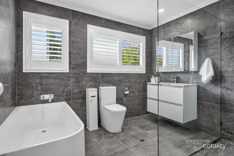 Property photo of 4 Driftwood Drive Castaways Beach QLD 4567