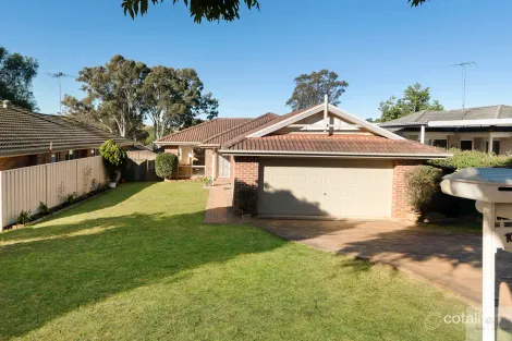 10 Clarke Pl, Mount Annan, NSW 2567