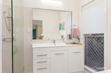 Property photo of 3 Chelsea Place Robina QLD 4226