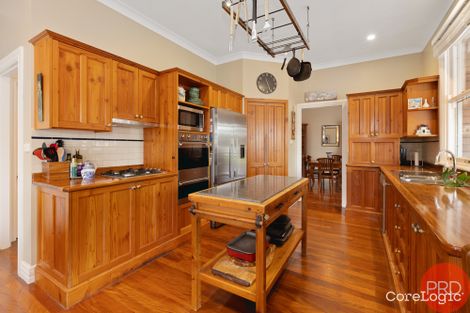 Property photo of 31 Robinia Close Largs NSW 2320