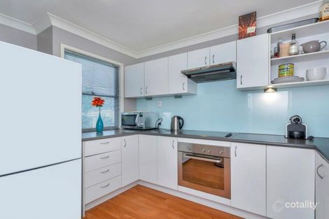 Property photo of 19 Elmwood Circuit Springfield Lakes QLD 4300