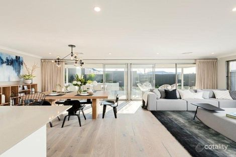 Property photo of 24 Narin Loop Bullsbrook WA 6084