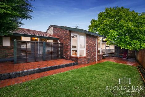 Property photo of 4 Narbethong Drive Greensborough VIC 3088