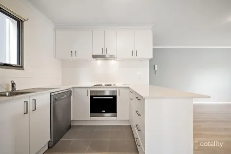 Property photo of 72/75 Elizabeth Jolley Crescent Franklin ACT 2913