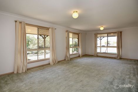 Property photo of 2 Stringybark Street Regents Park QLD 4118