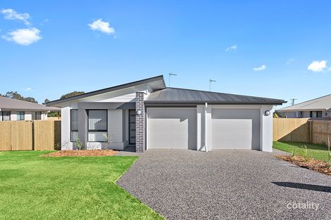 1/6 Weebah Pl, Cambooya, QLD 4358