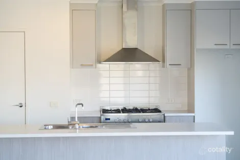 Property photo of 43 Wellington Drive Thurgoona NSW 2640