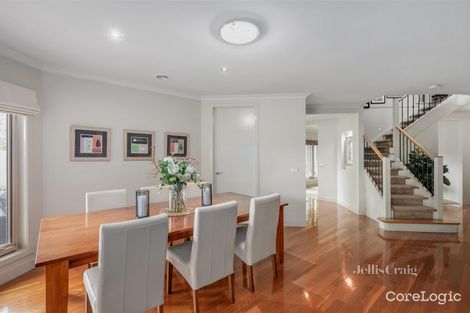 Property photo of 19 Charles Street Mount Waverley VIC 3149