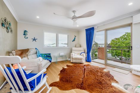 Property photo of 5/20 Oleander Avenue Biggera Waters QLD 4216
