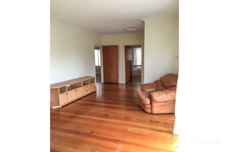 Property photo of 1/1 Sylvan Crescent Ashwood VIC 3147