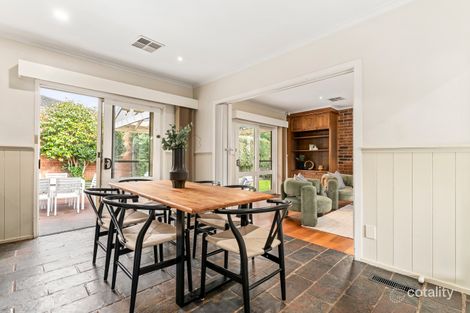 Property photo of 116 Wonga Road Ringwood VIC 3134