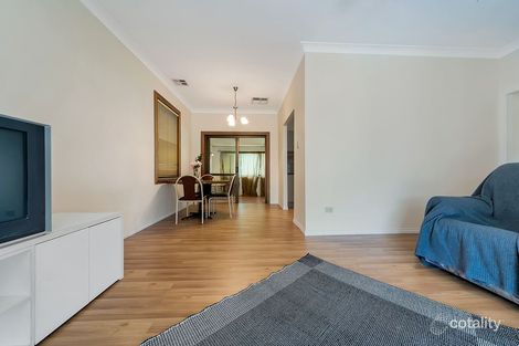 Property photo of 4 McKenzie Road Elizabeth Downs SA 5113