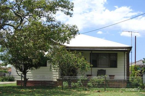 10 Garrawantara St, Blacksmiths, NSW 2281