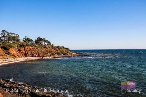 62-64 Eumeralla Gr, Mount Eliza, VIC 3930