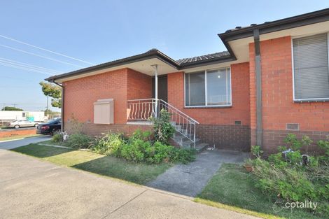 2/183 Carinish Rd, Clayton, VIC 3168