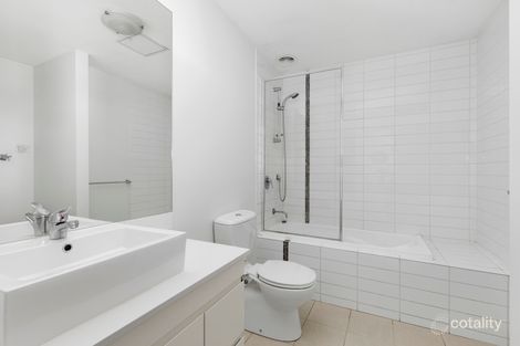 Property photo of 34/30 Lillimur Road Ormond VIC 3204