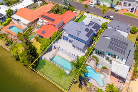 Property photo of 59 Cabana Boulevard Benowa QLD 4217