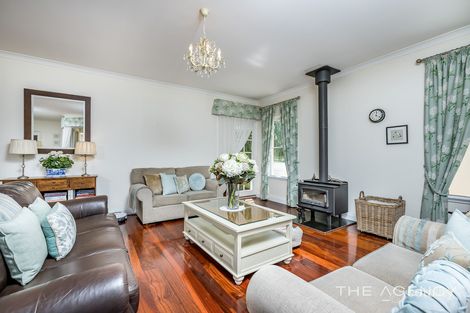 Property photo of 69 Roundhouse Parade Jindalee WA 6036