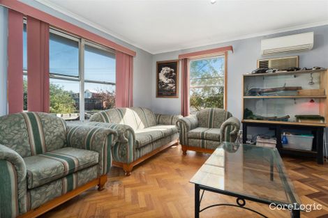 Property photo of 16 Silver Avenue Frankston North VIC 3200