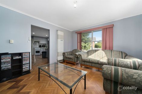 Property photo of 16 Silver Avenue Frankston North VIC 3200