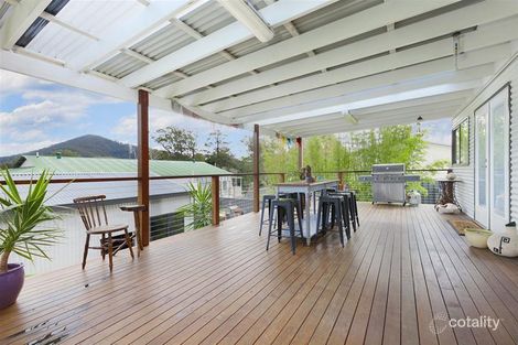 Property photo of 15 Renown Avenue Shoalhaven Heads NSW 2535